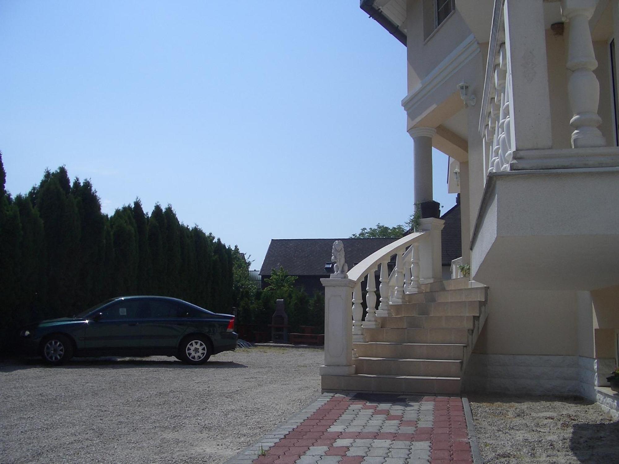 Hegyi Villa Hévíz 外观 照片