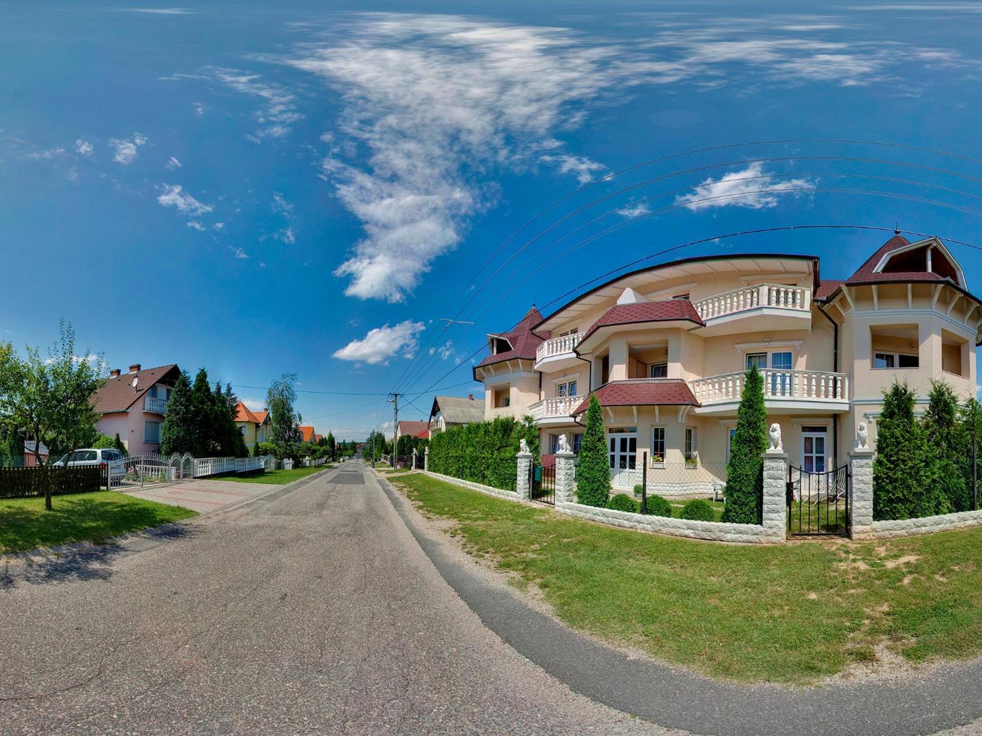Hegyi Villa Hévíz 外观 照片